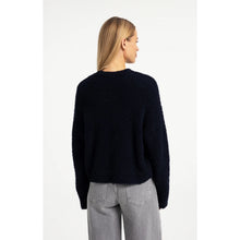 Load image into Gallery viewer, YAYA 01-000636-609 Knitted Sweater with Artwork
