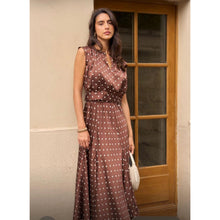 Load image into Gallery viewer, On Trend Satin Skirt
