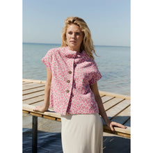 Load image into Gallery viewer, Henriette Steffensen Vest
