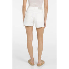 Load image into Gallery viewer, YAYA 01-321030-604 Shorts With Frayed Hem and Pocket Details
