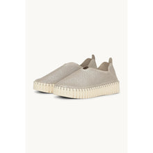 Load image into Gallery viewer, Ilse Jacobsen Tulip Flatform Shoes
