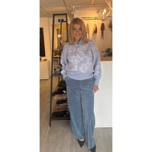 Load image into Gallery viewer, Paz Torras Sweater
