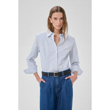 Load image into Gallery viewer, My Essential Wardrobe Feline Shaped Shirt
