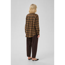 Load image into Gallery viewer, My Essential Wardrobe Mateo Shirt
