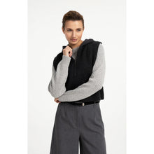 Load image into Gallery viewer, YAYA 01-000642-609 Sleeveless Knitted Top with Jersey Hood
