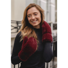 Load image into Gallery viewer, Park Lane Faux Fur Gloves 19
