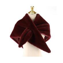 Load image into Gallery viewer, Park Lane Deer Print Faux Fur Scarf 2113
