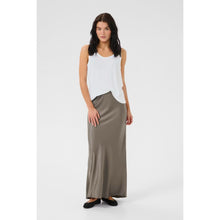 Load image into Gallery viewer, My Essential Wardrobe Lisa Top
