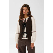 Load image into Gallery viewer, Cream Bulp Knit Slipover
